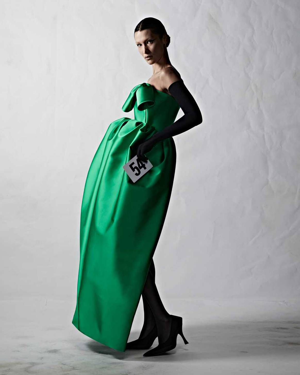 Photo Credits: Balenciaga, colección Alta Costura 51ST. Balenciaga, página oficial.