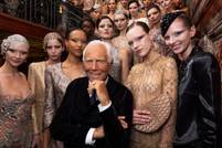 Armani celebra veinte años de Privé con una exposición en Milán