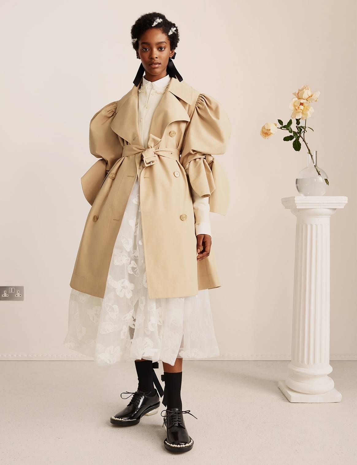 H&M desvela las piezas de su colección con Simone Rocha