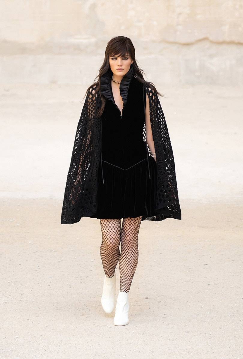 Chanel, alegoría al binomio blanco y negro bajo el influjo de Cocteau