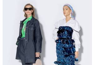 Vidéo: La collection AH21 de Ester Manas à PFW