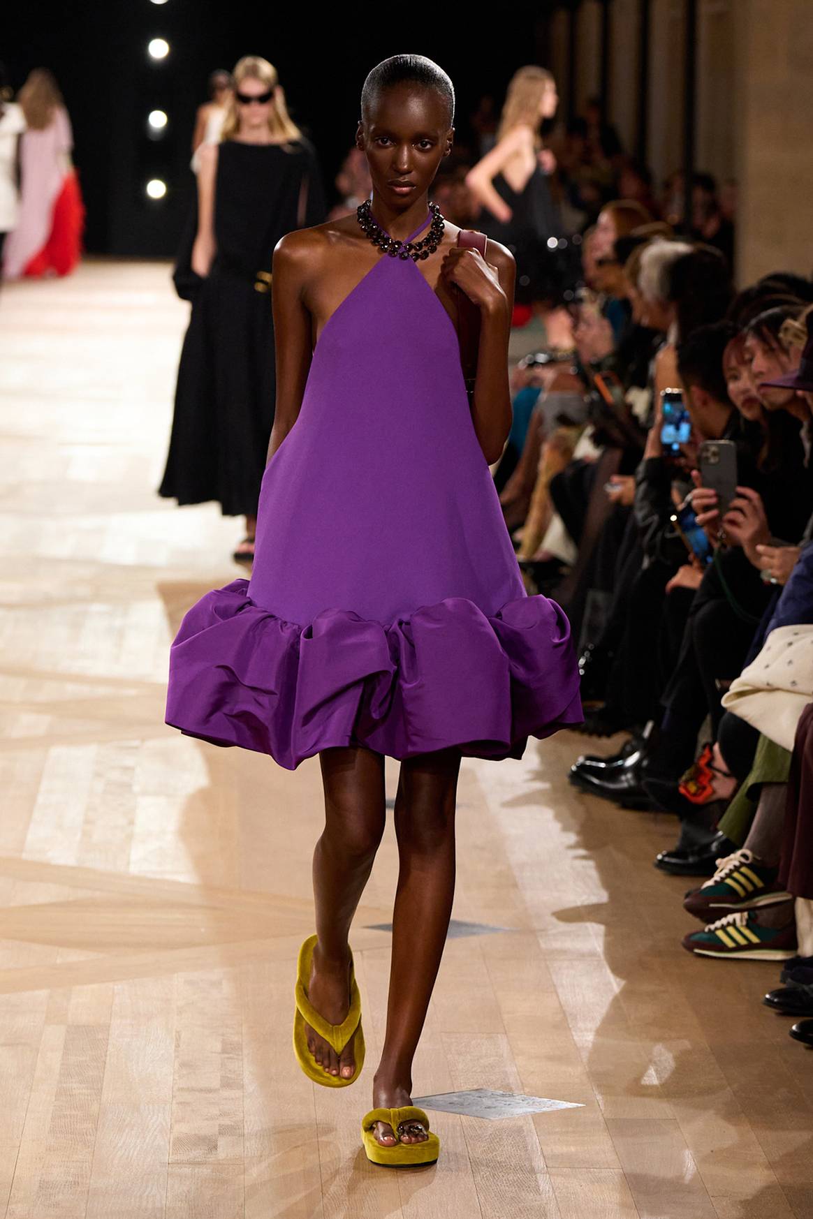 Balenciaga, desfile de presentación de la colección de mujer “The Heartbeat”, para la temporada Primavera/Verano 2026.