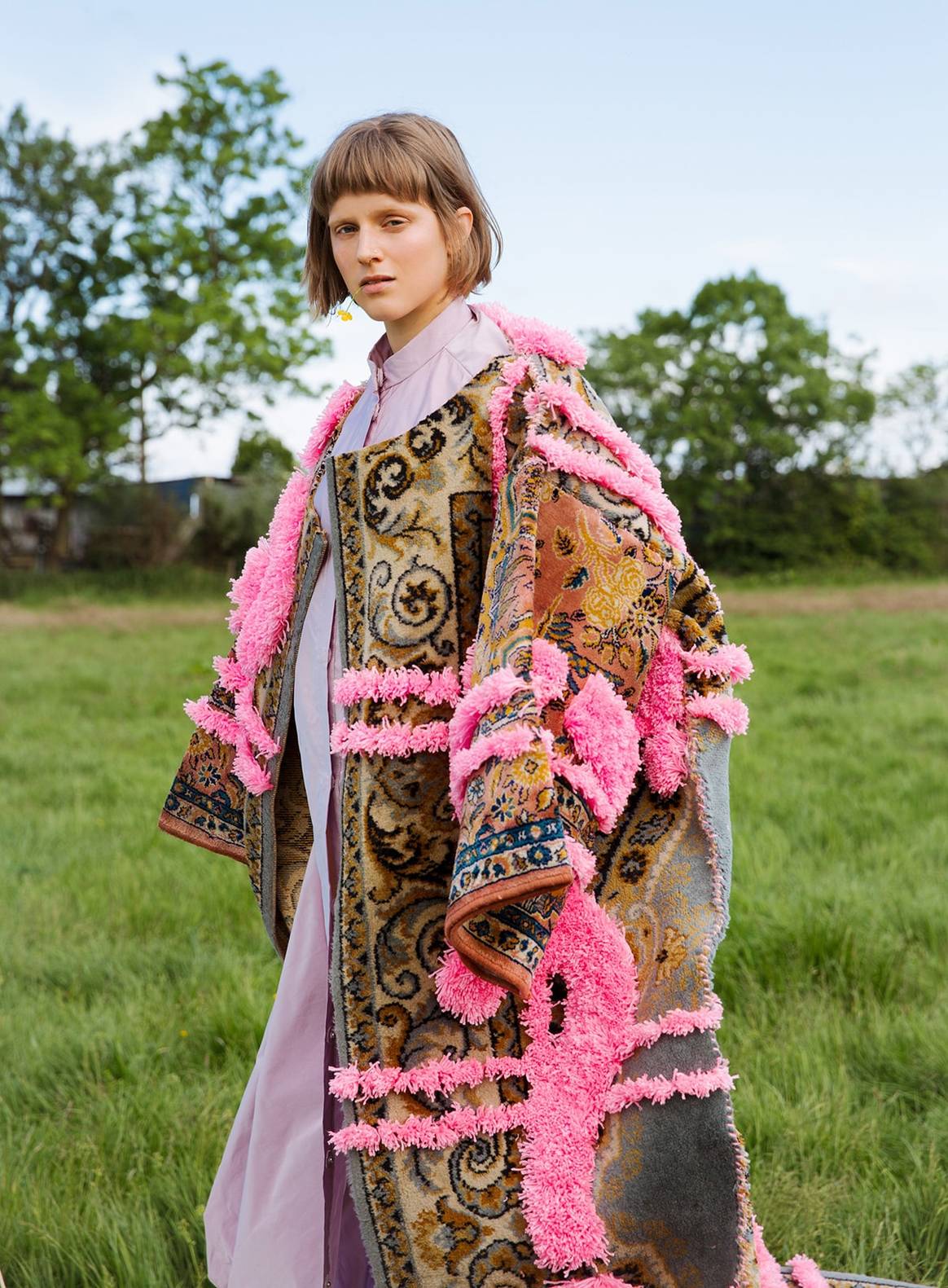 Lisa Konno, BABA a multi-disciplinary
project, 2019. Een gestileerd portret van een Turkse immigrant: samenspel
tussen Turkse en Nederlandse stereotyperingen. Courtesy Lisa Konno.