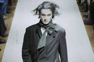 Video: Yohji Yamamoto FW22 collection