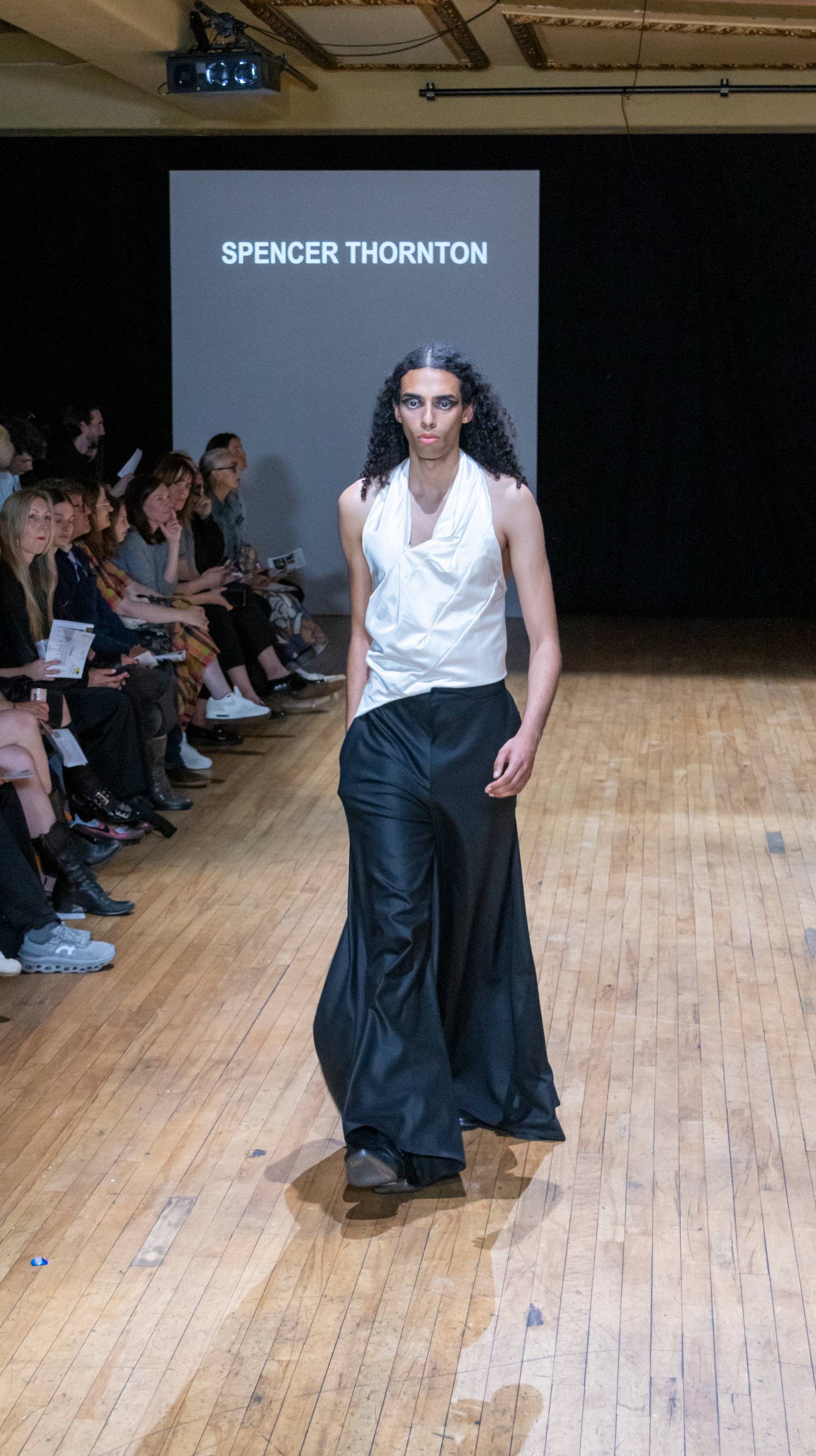 Kingston School of Art Graduate Class 2025 - Worldwide Fashion Design  Lookbook, image size:1698x3027