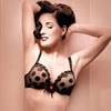 Wonderbra en Dita Von Teese