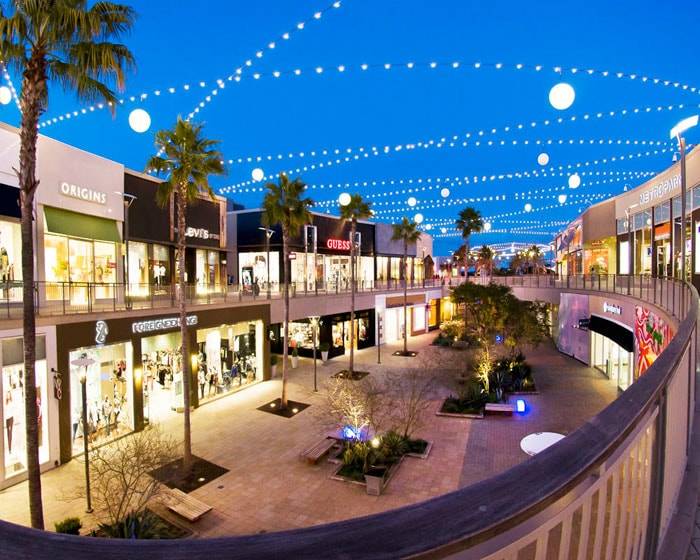 Del Amo Fashion Center confirms two retailers; set to open next weekend