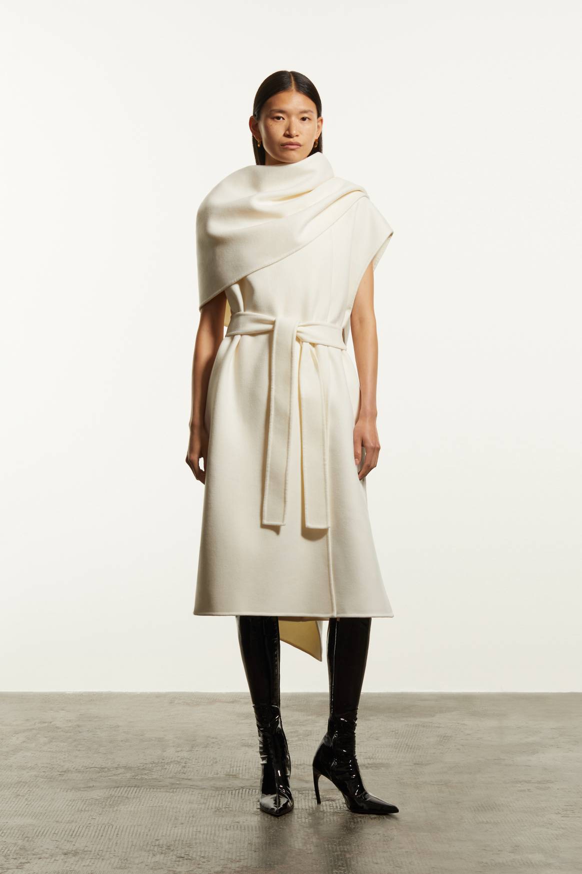 Ferragamo Resort 24 ivory dress and shawl