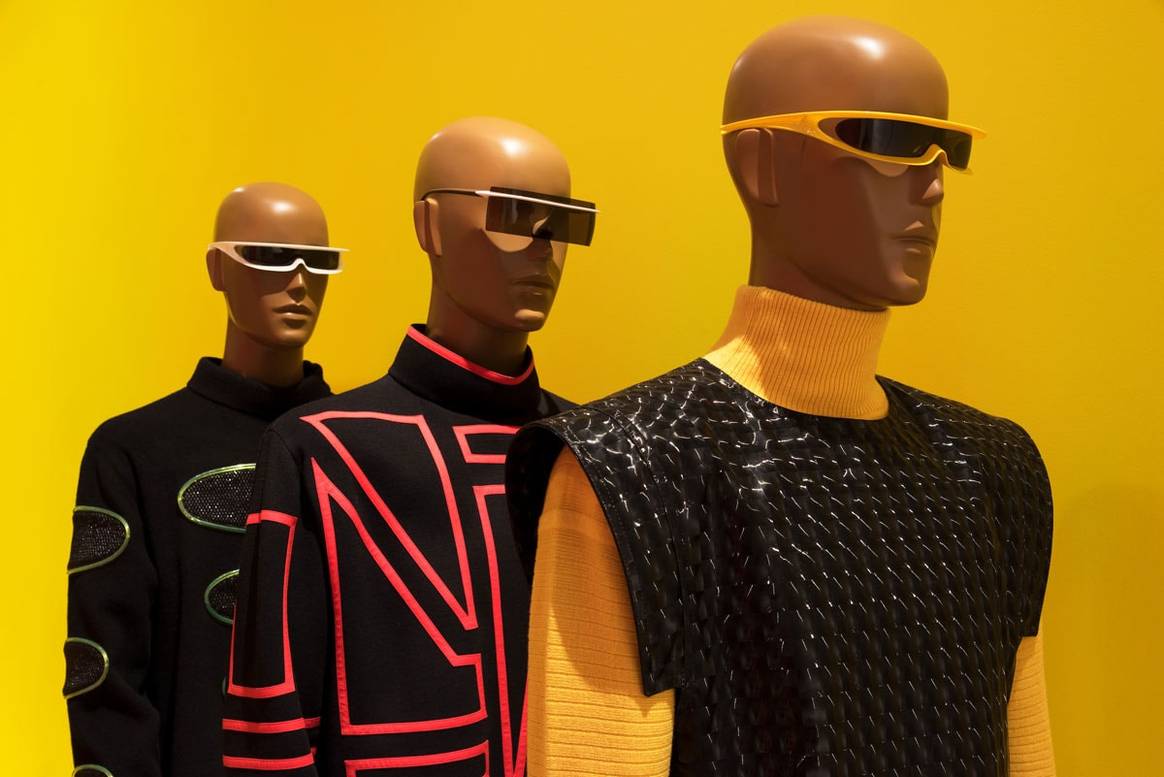 Binnenkijken bij de ‘Pierre Cardin: Future Fashion’-tentoonstelling