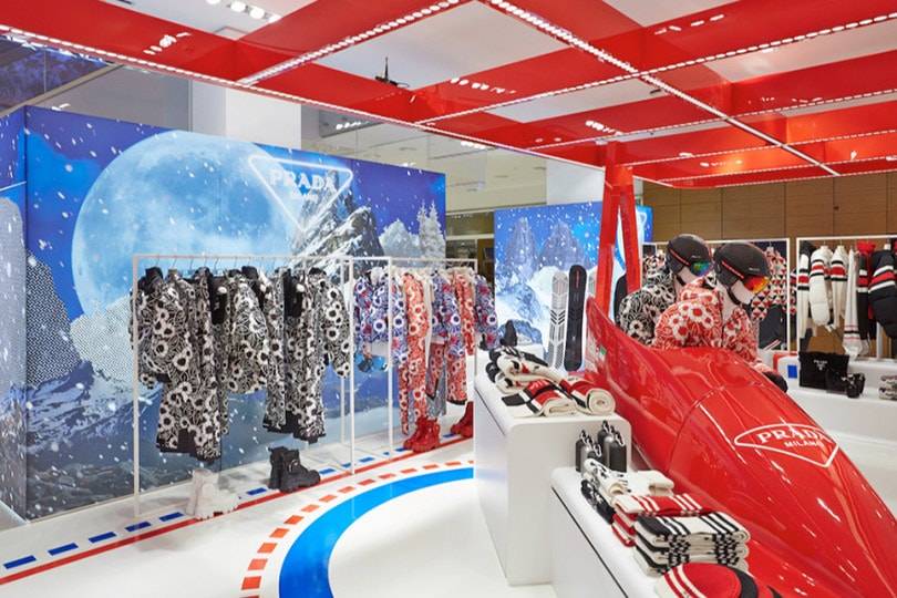 В ЦУМе открыто pop-up пространство Prada On Ice