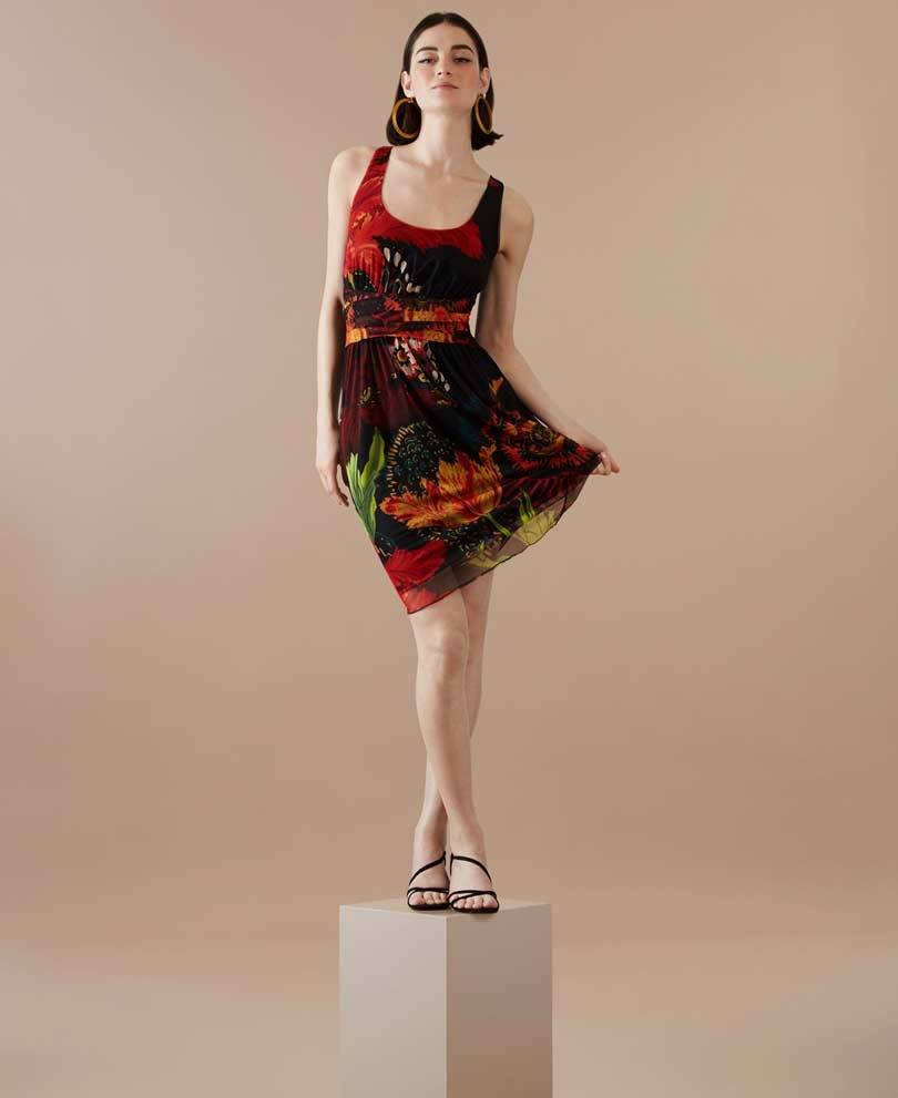 Desigual reedita sus mejores diseños de Christian Lacroix