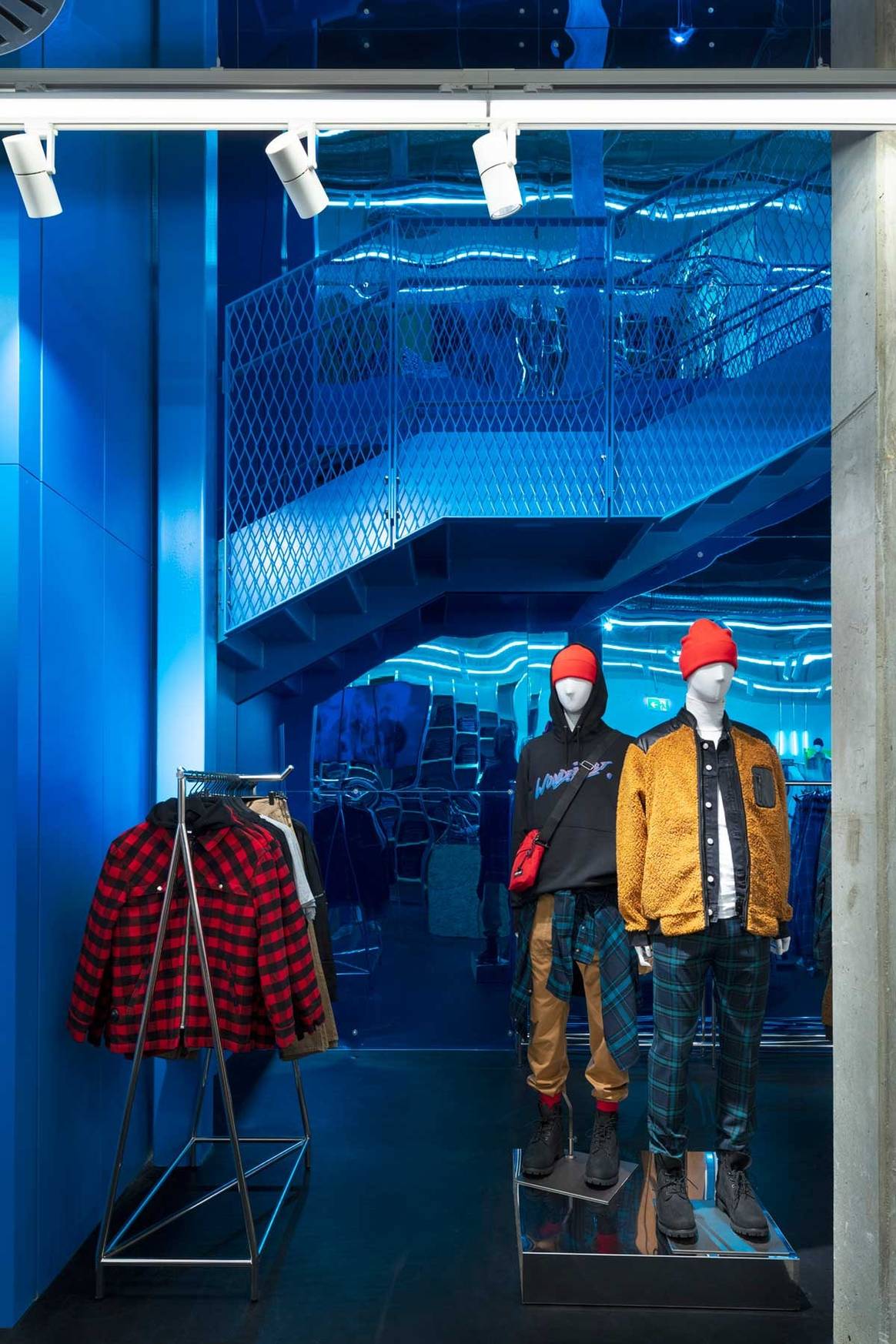 H&M expande Weekday por Inglaterra y Polonia