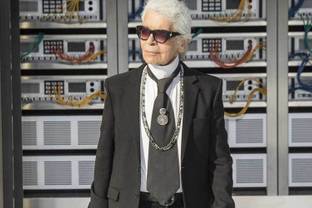 Karibik-Feeling bei Chanel und Spekulationen um Lagerfeld