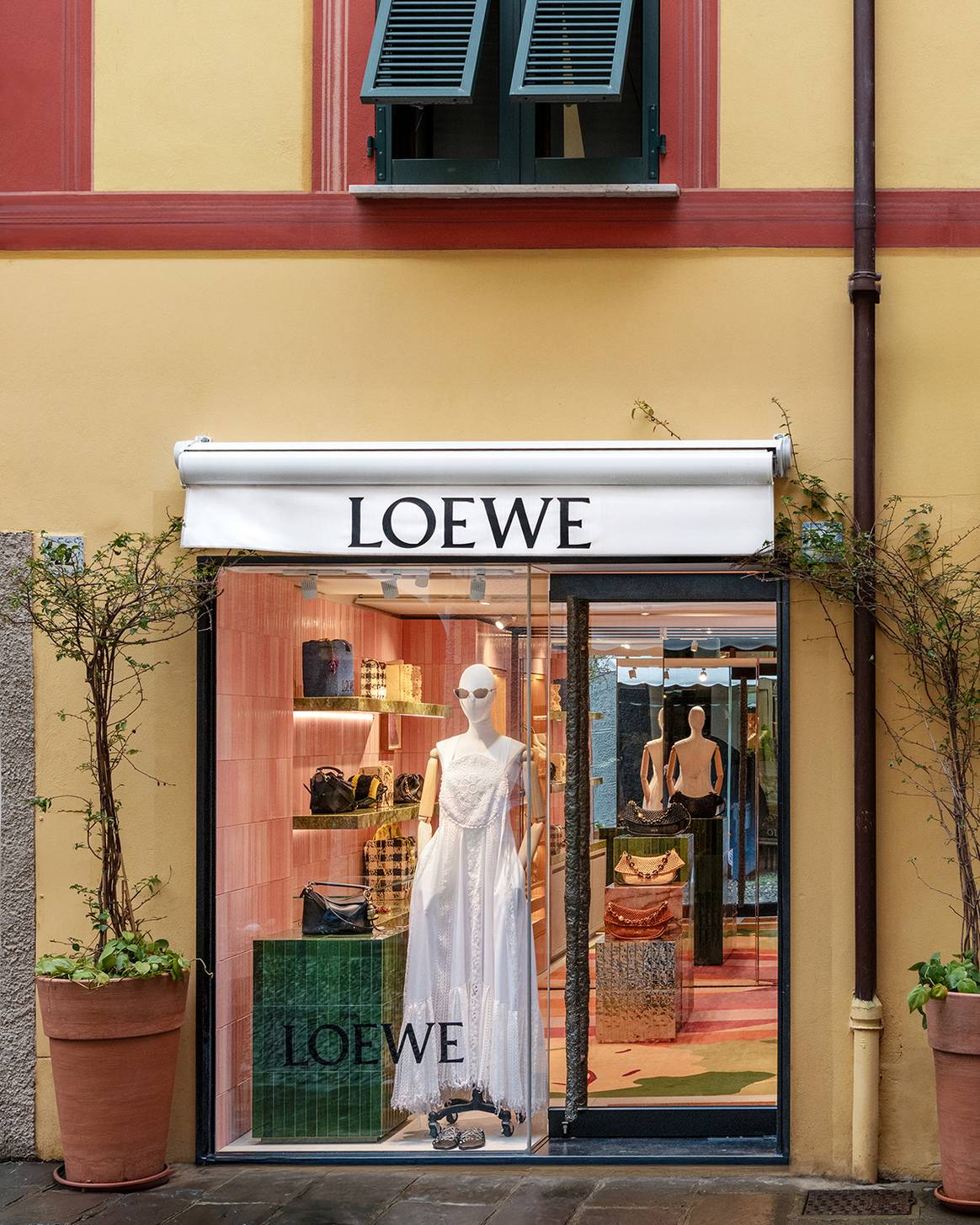 Tienda “resort” de Loewe en Portofino (Italia).