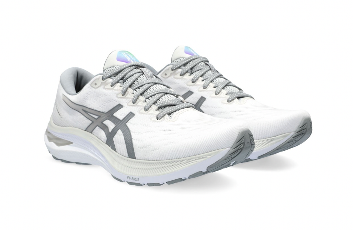 上質風合い ASICS GT-2000 × Solana GT-2000 11 ＋ 白黒2足セット