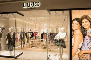 Liu Jo porta in casa l'Uomo e fa le prove per la Milan fashion week