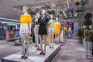 H&M reports drop in full year sales and profit