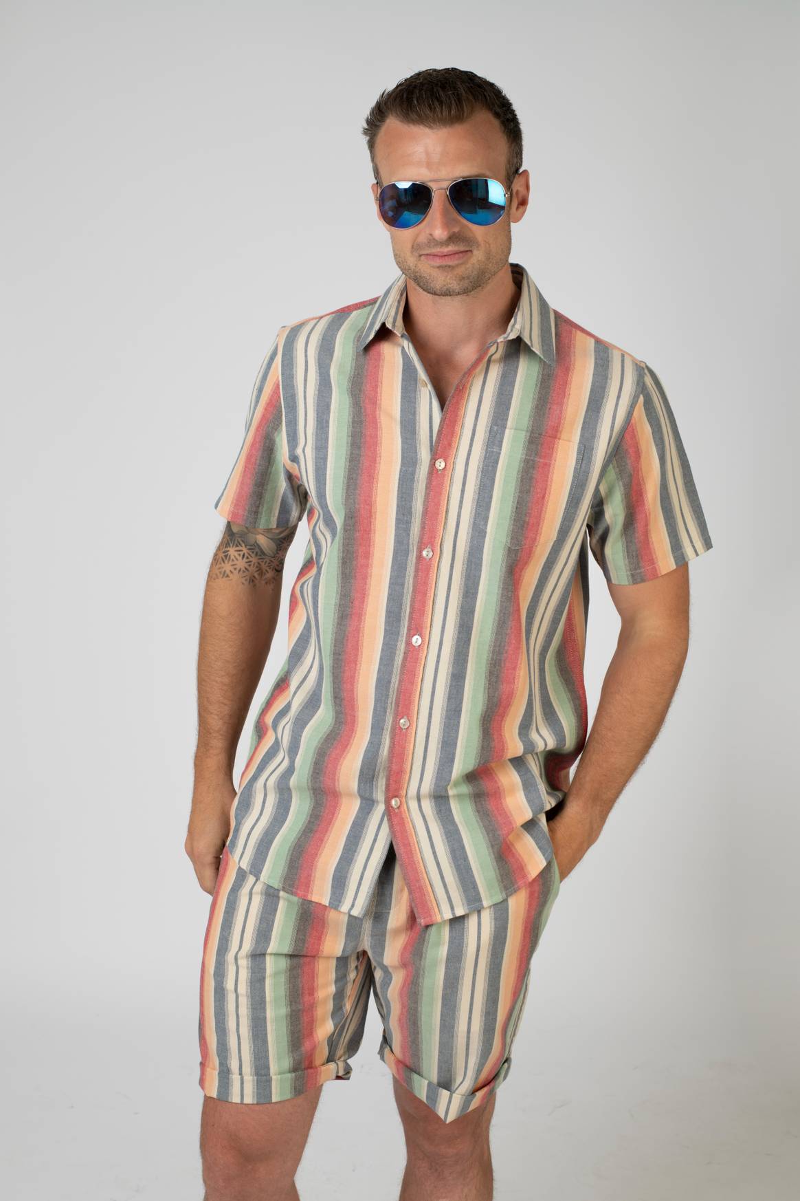 Fresh Colour Palletes With the SS24 Menswear Collection of E-bound