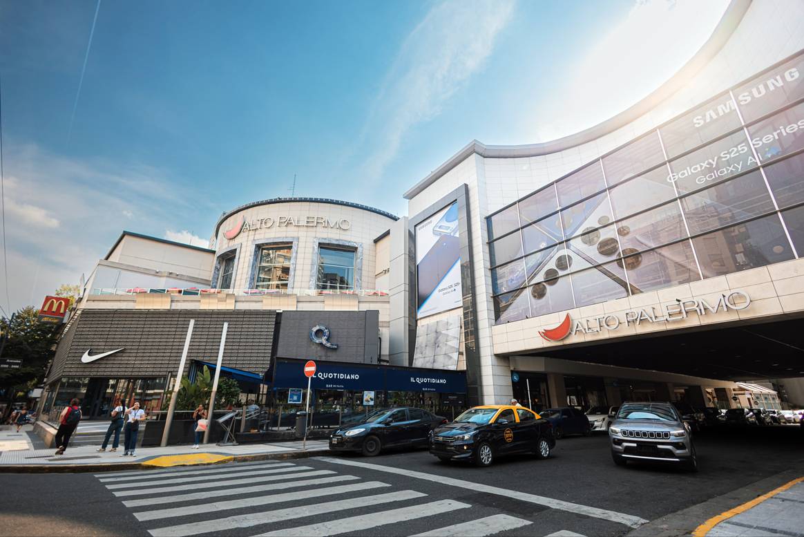 Alto Palermo Shopping, Buenos Aires.