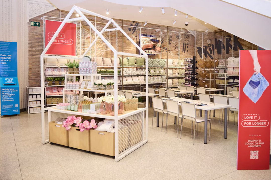 Primark now launches its free clothing repair workshops in the United States