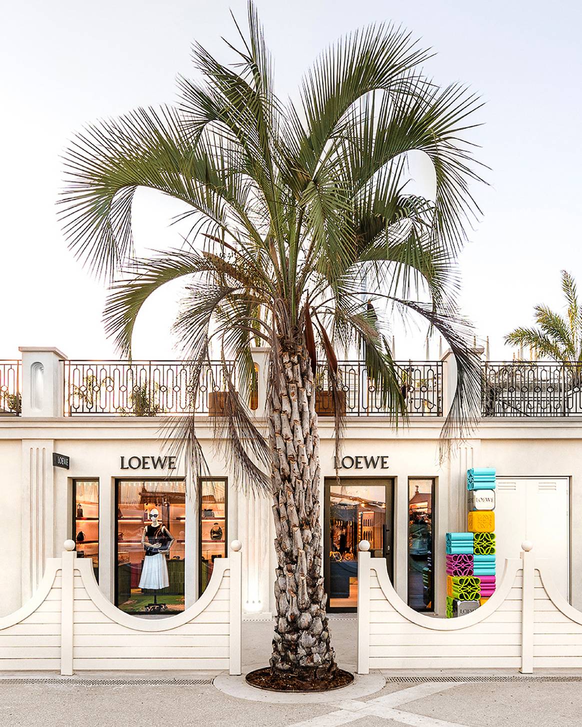 Tienda “resort” de Loewe en Cannes (Francia).