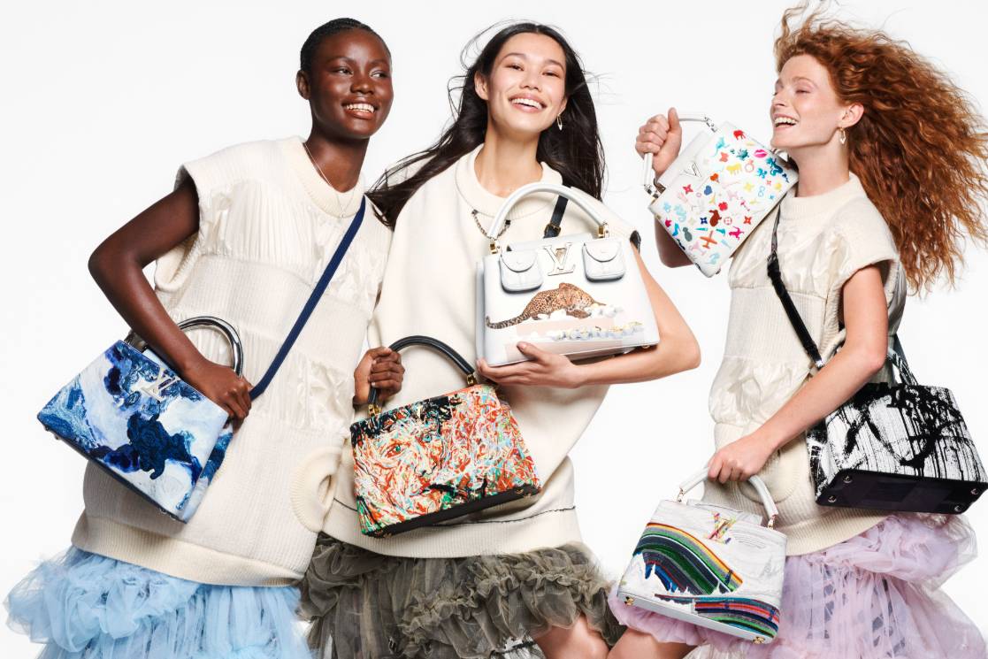 MUSEUM VISITOR】HEART 【THE STUD (CAMO) MINI BAG