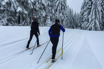 Renaissance des Skibergsteigens - Tourenski-Boom im Sporthandel