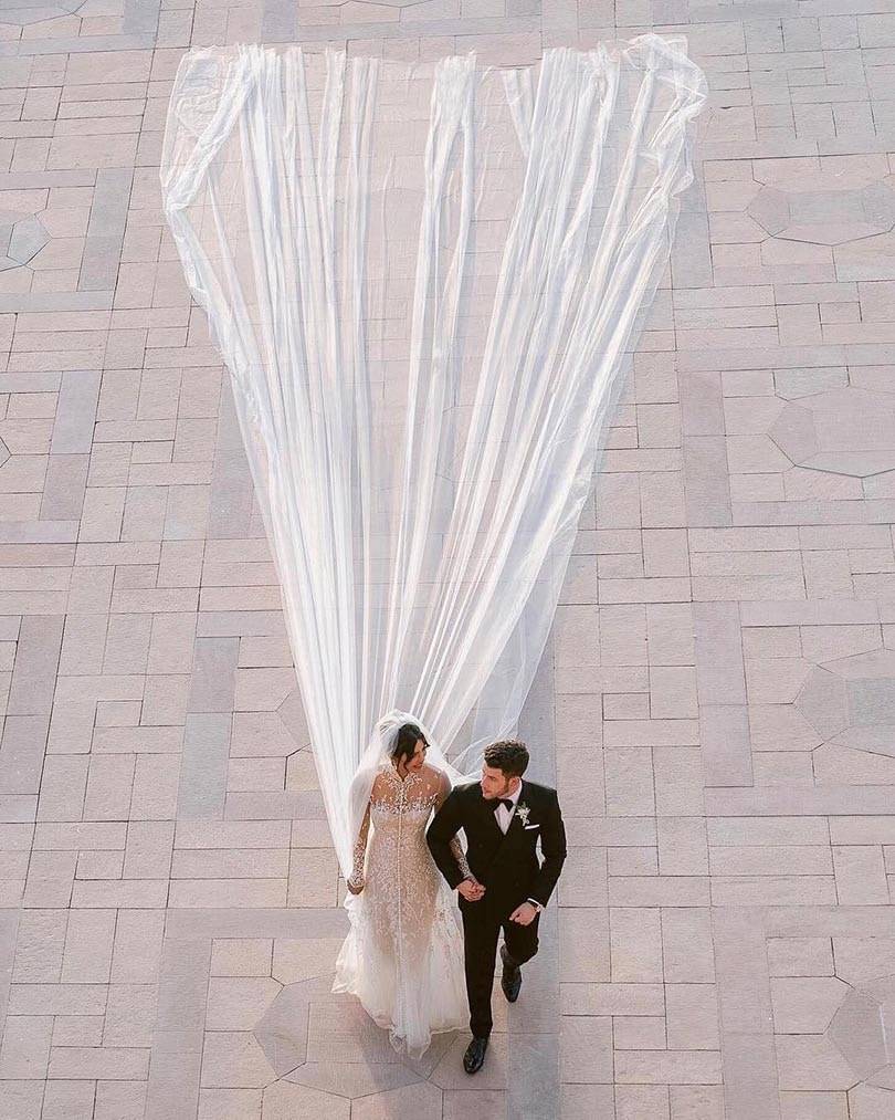 Ralph Lauren desvela todos los secretos del vestido de novia de Priyanka Chopra