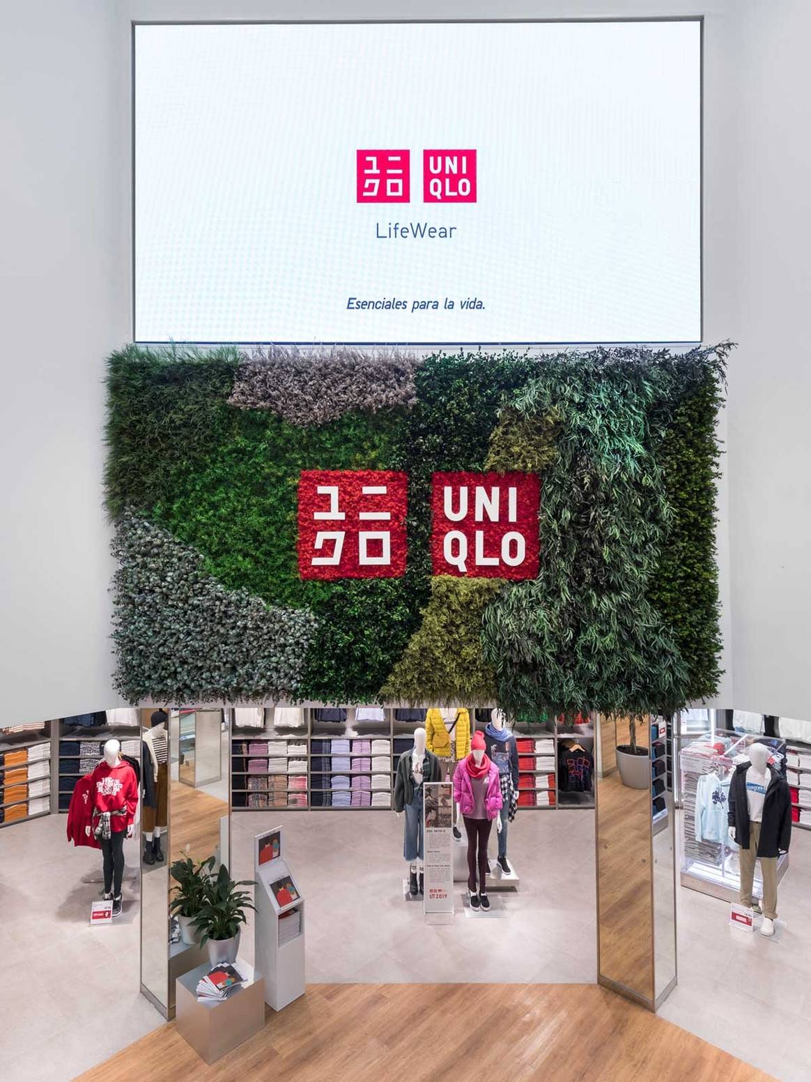 Uniqlo abre sus puertas en Madrid