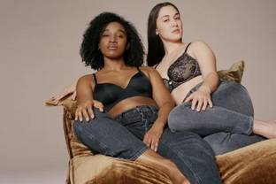Calvin Klein запускает шоу #CKunfiltered: Bra Talk