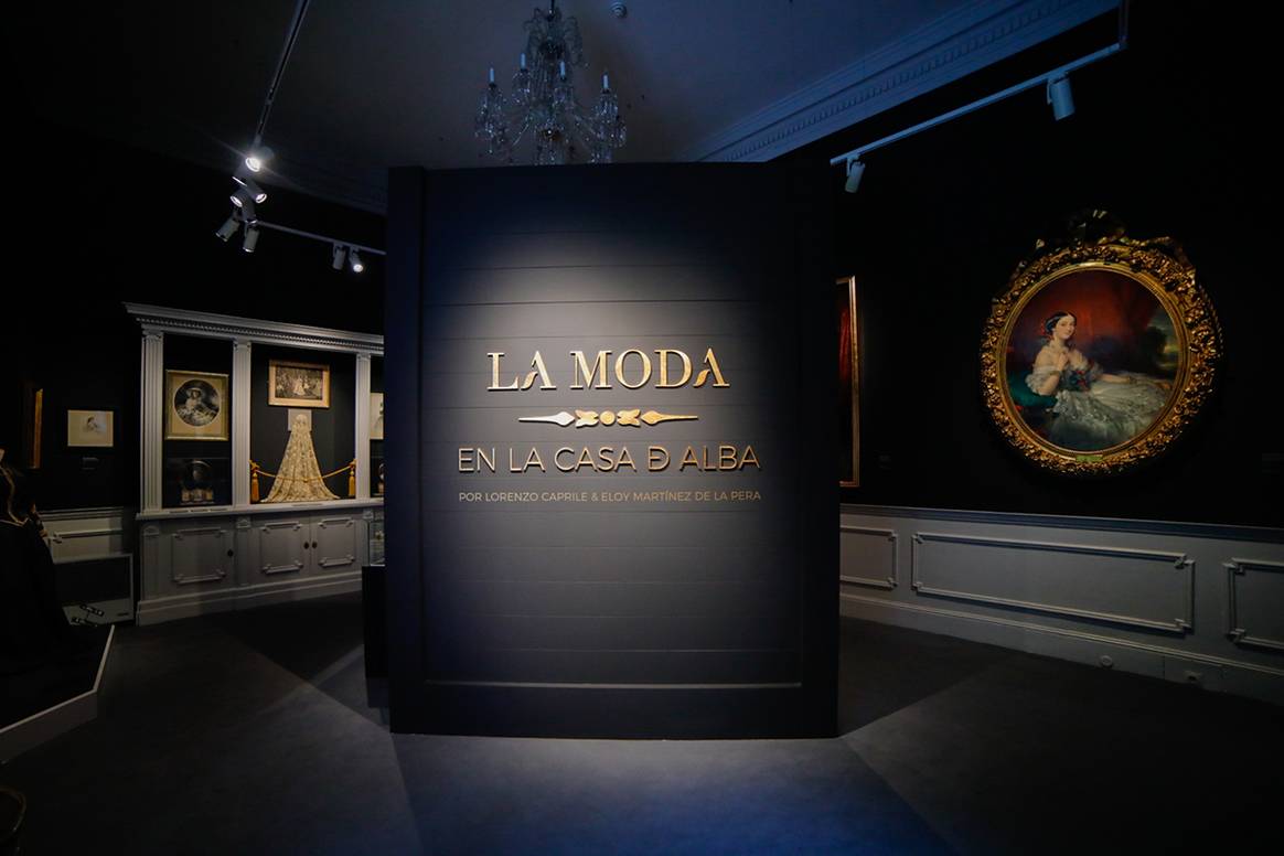 Interior de la exposición “La moda en la Casa de Alba”, en el Palacio de Liria de Madrid del 19 de octubre de 2023 al 31 de marzo de 2024.