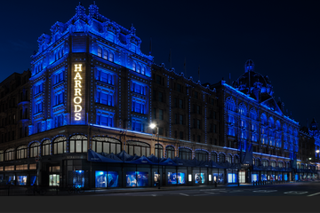 Burberry turns Harrods “Knight Blue”