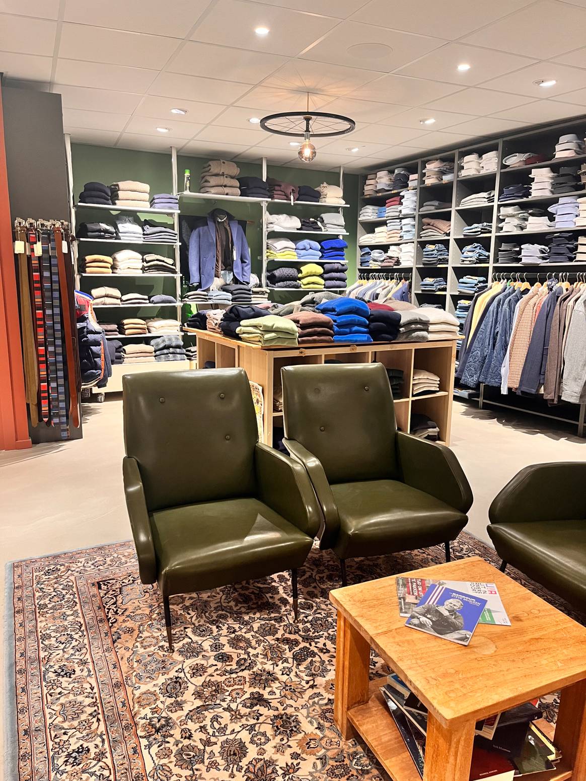 De zithoek bij Brandstof in Amersfoort