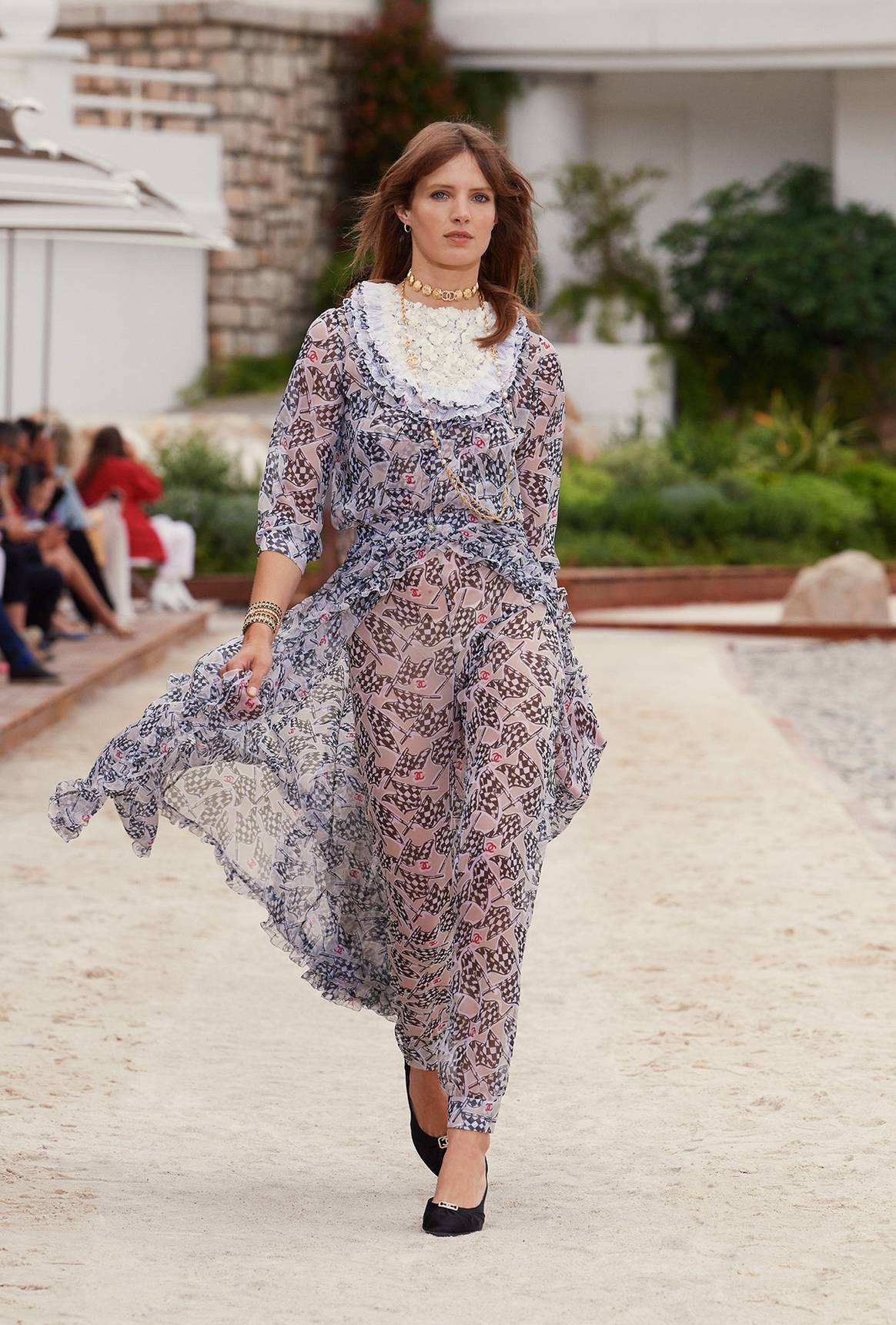 Photo Credits: Chanel, colección Crucero 2022/23.