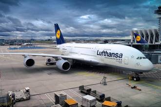 Trasporto sostenibile o greenwashing? L'accordo tra Lufthansa Cargo e Shein solleva interrogativi