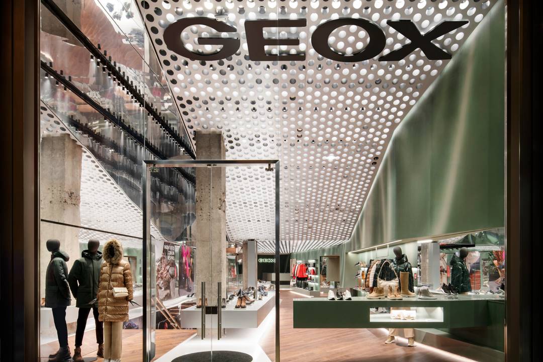 Lo store di corso Vittorio Emanuele a Milano