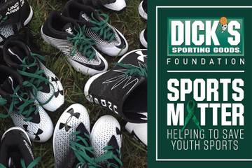 Dick's Sporting Goods posts Q1 earnings of 0.52 dollar