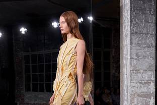 Video: Acne Studios bei der PFW