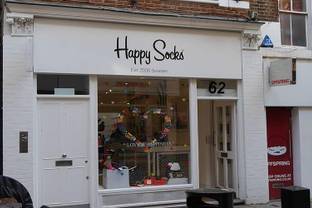 ​Palamon Capital Partners acquires majority stake in Happy Socks