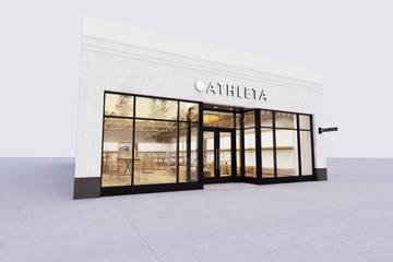 Athleta announces expansion into Canada