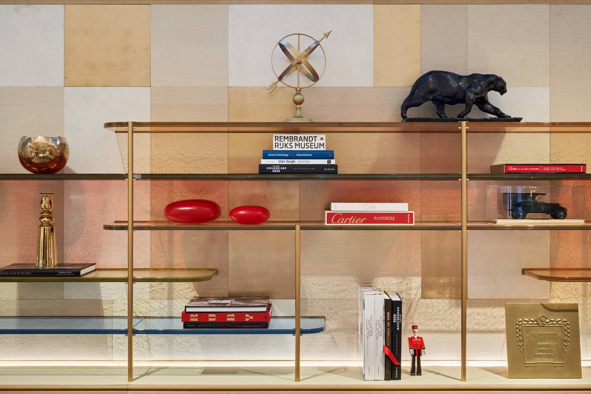 De nieuwe Cartier-winkel op de P.C. Hooftstraat in Amsterdam. Beeld via Cartier / Spice PR / Alexandre Tabaste