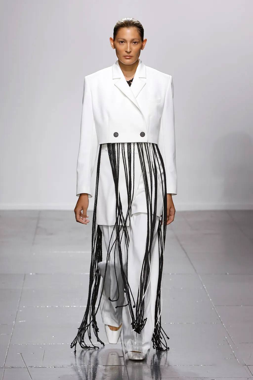 Elena Reva ss24/ look 19