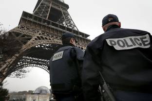 Paris Fashion Week kicks off under high security