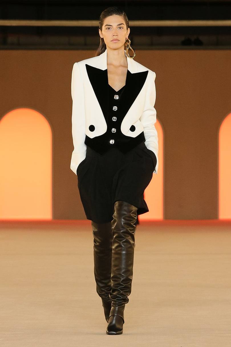 Paris fashion week AW20: Balmain channels 80s elegance