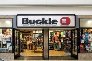 The Buckle’s SVP, women’s merchandising exits