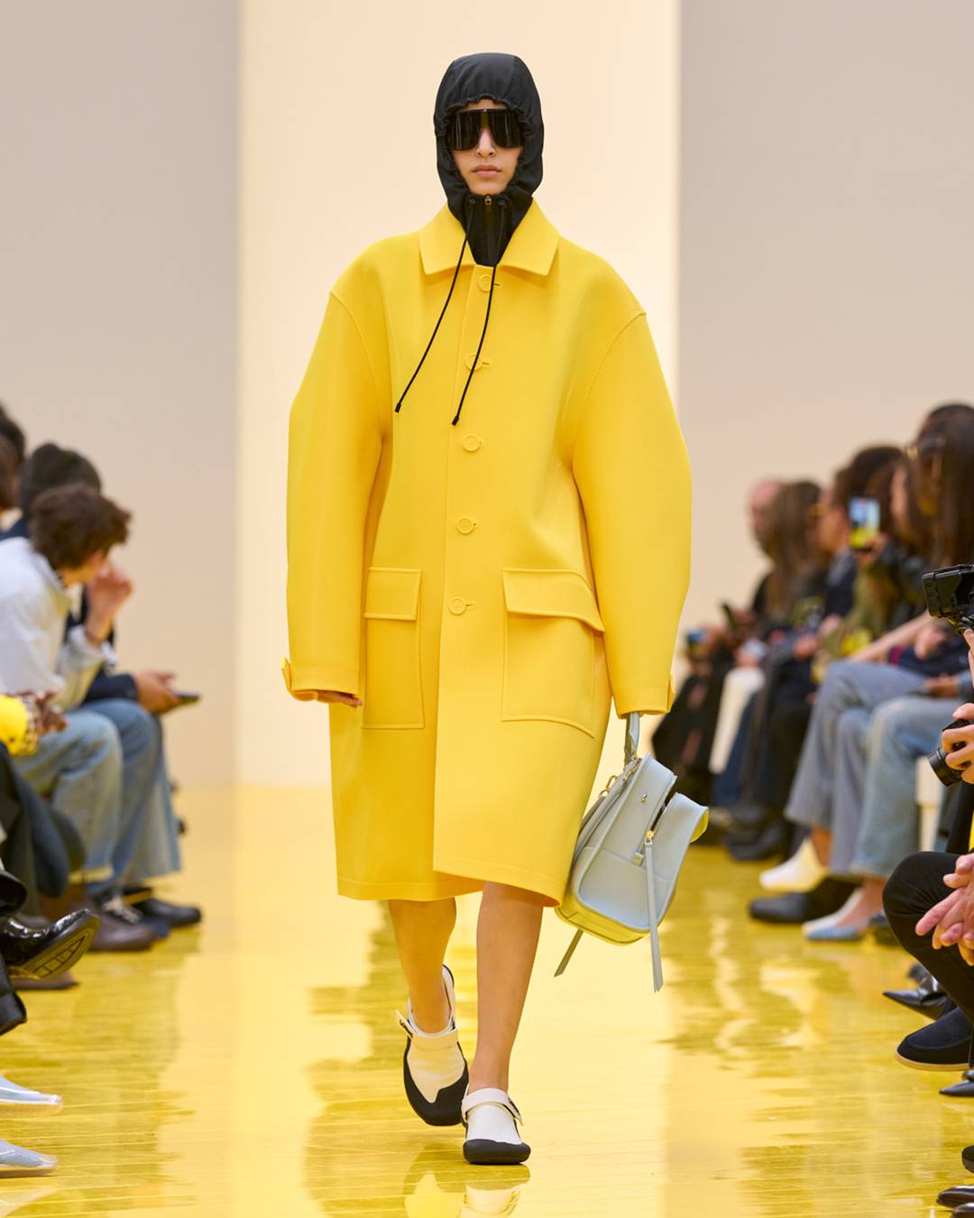 Loewe, sfilata di presentazione delle collezioni uomo e donna per l'Autunno/Inverno 2026/2027.