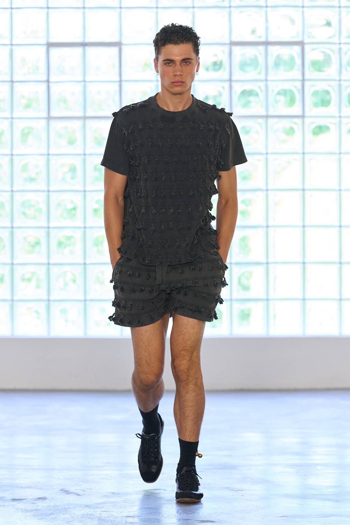 David Catalán, colección “Problems” (Problemas) de moda-hombre para Primavera/Verano 2026.