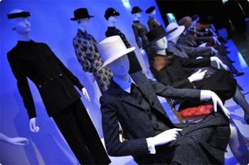 YSL renace en una retrospectiva madrileña