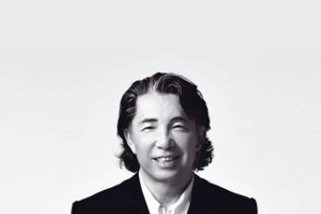 Kenzo Takada va lancer une collection exclusive de parfums pour Avon