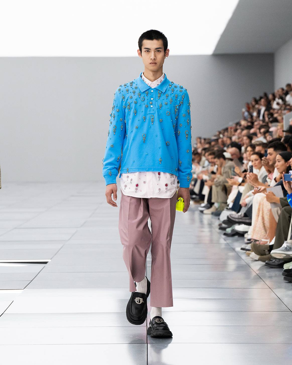 Créditos: Dior, desfile de presentación de la colección masculina para la temporada de Verano SS24. Fotografía de cortesía.